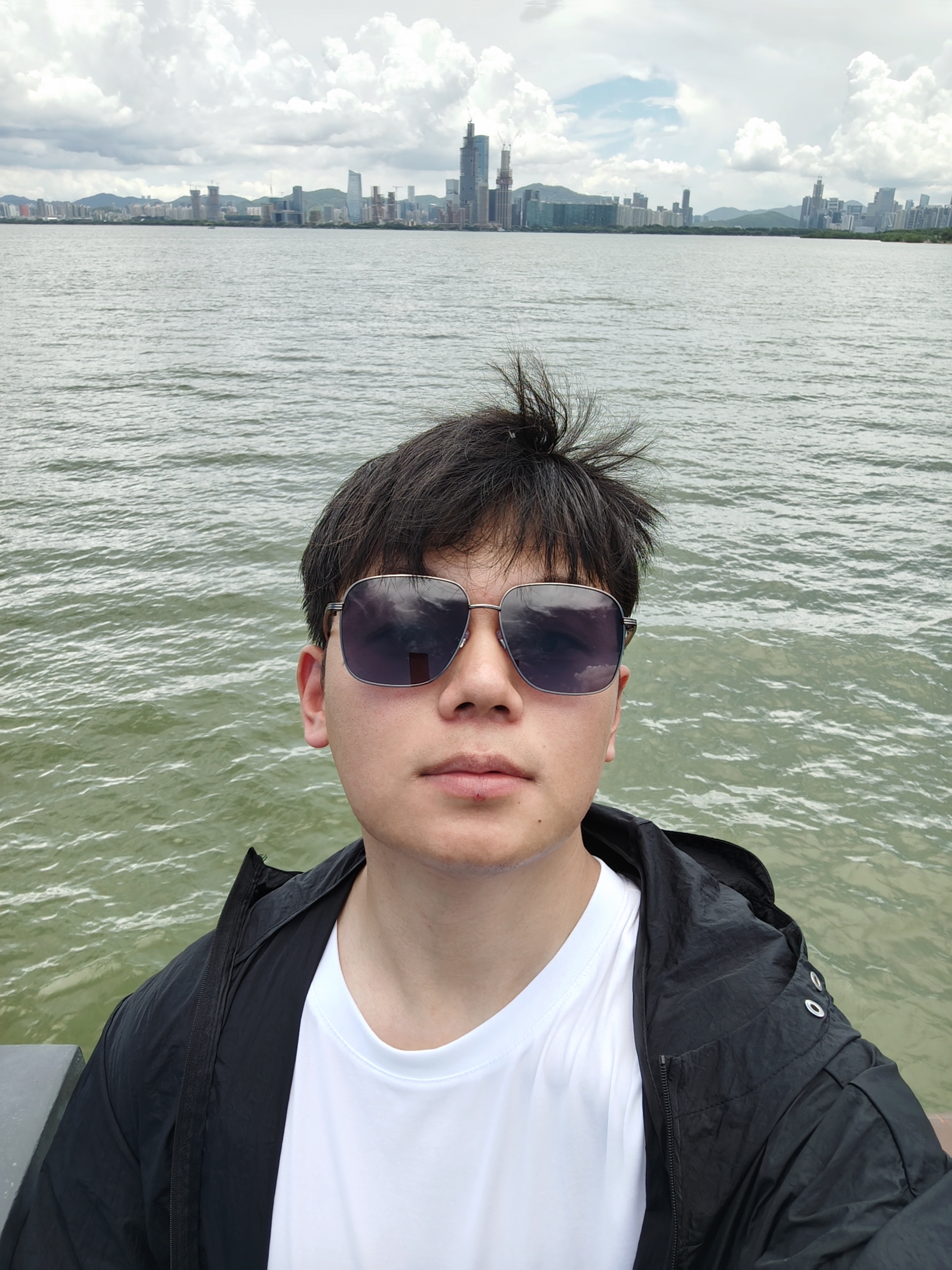李亚洲